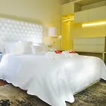 Apartman Finestay 8 Building *