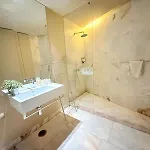 Finestay 8 Building Apartman