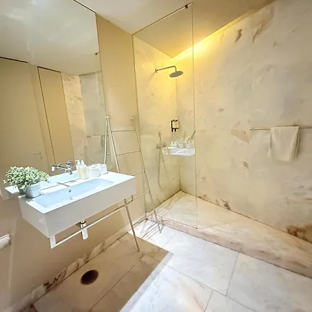 Finestay 8 Building Apartmán