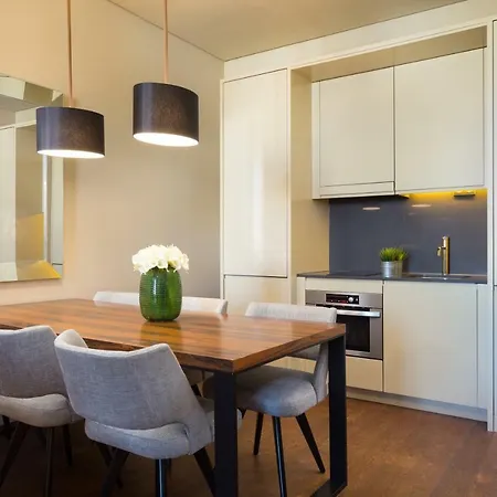 Finestay 8 Building *