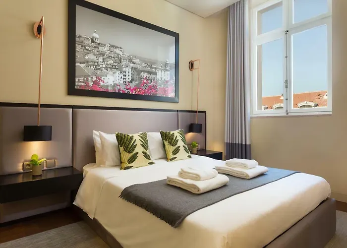 Finestay 8 Building *