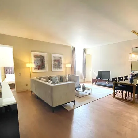 里斯本菲奈斯泰8号楼公寓 Lisboa