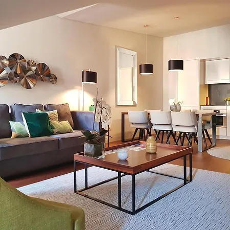 Apartament Finestay 8 Building *