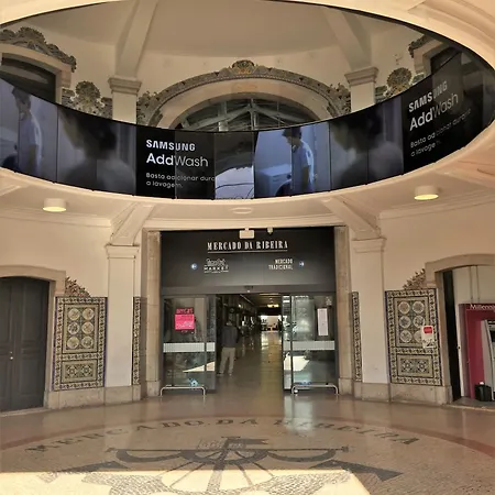 公寓 里斯本菲奈斯泰8号楼公寓 *